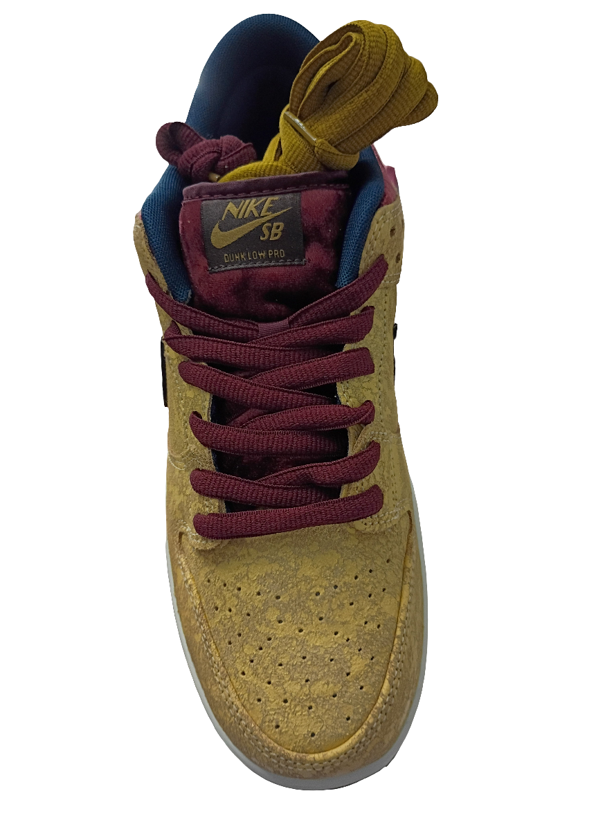 Nike SB Dunk Low