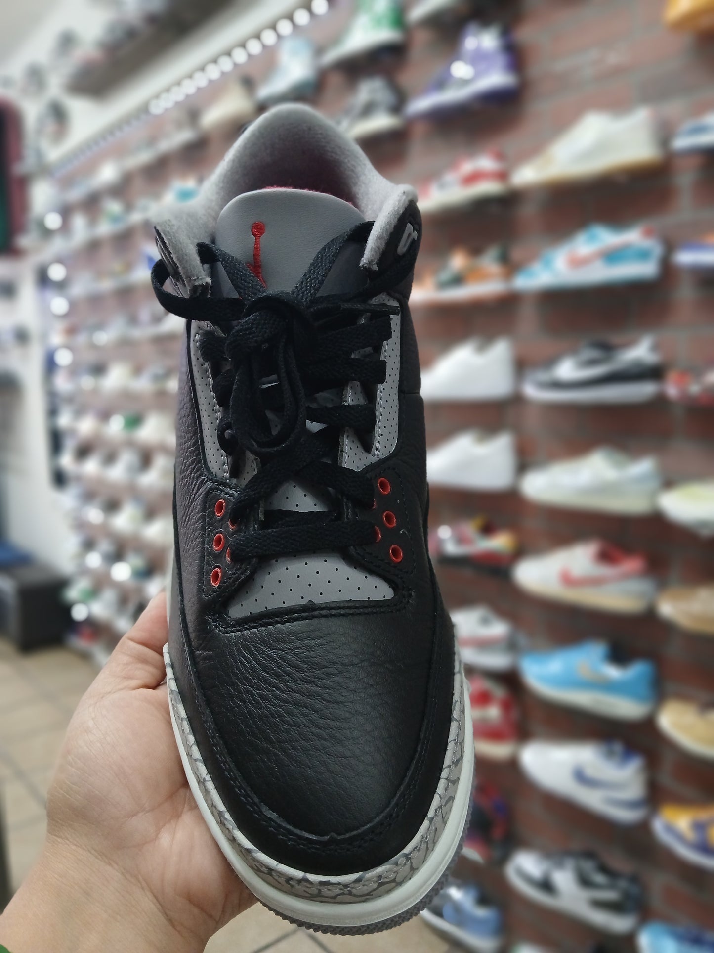 Air Jordan 3 Retro