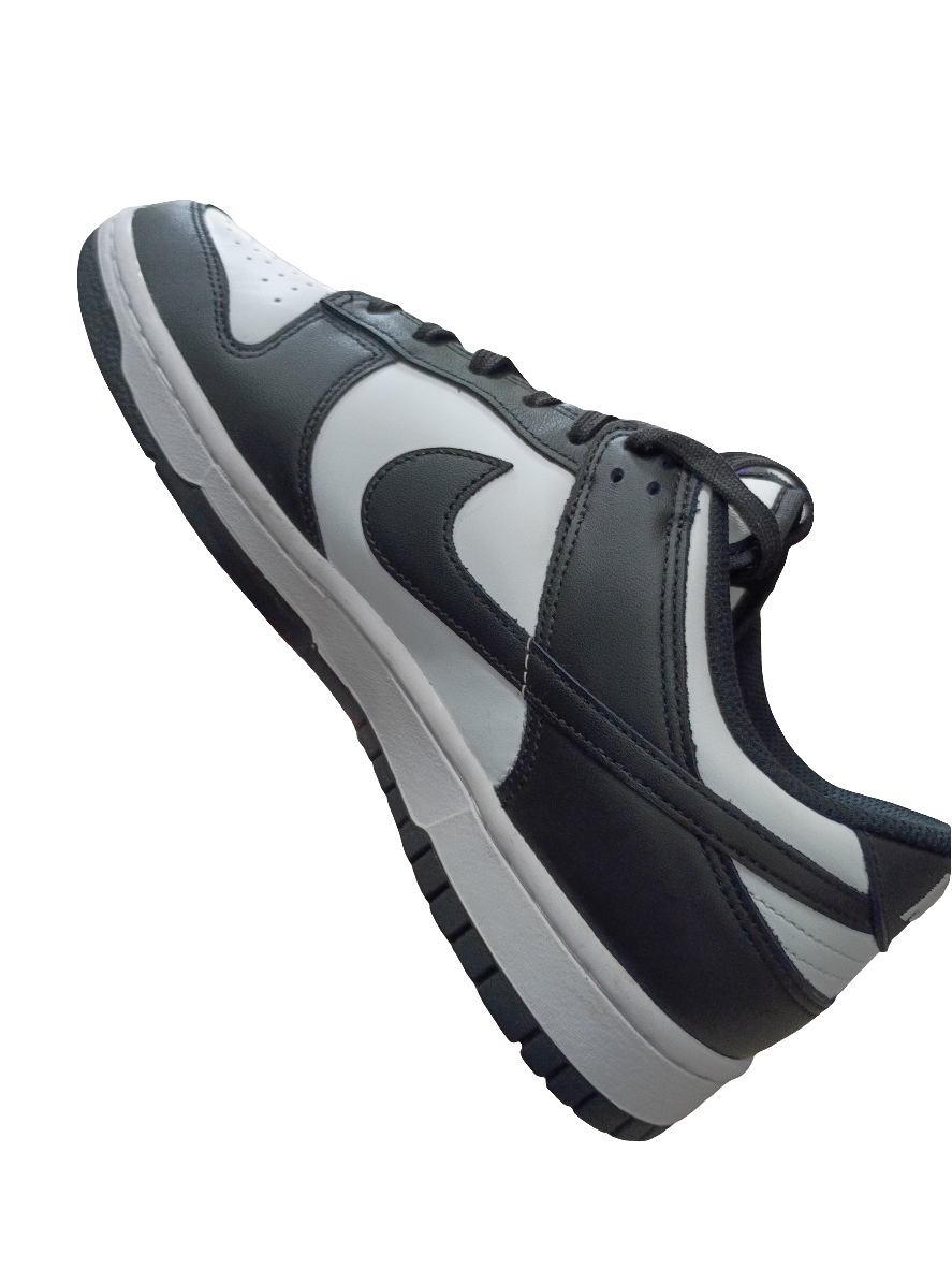 W Nike Dunk Low