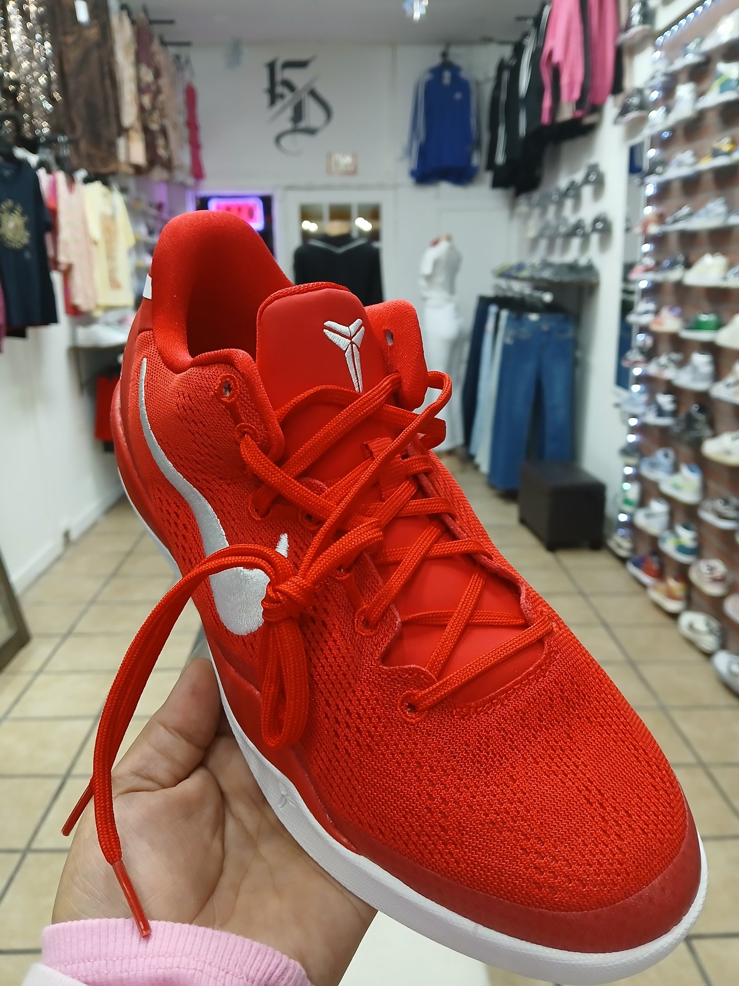 Kobe Vlll