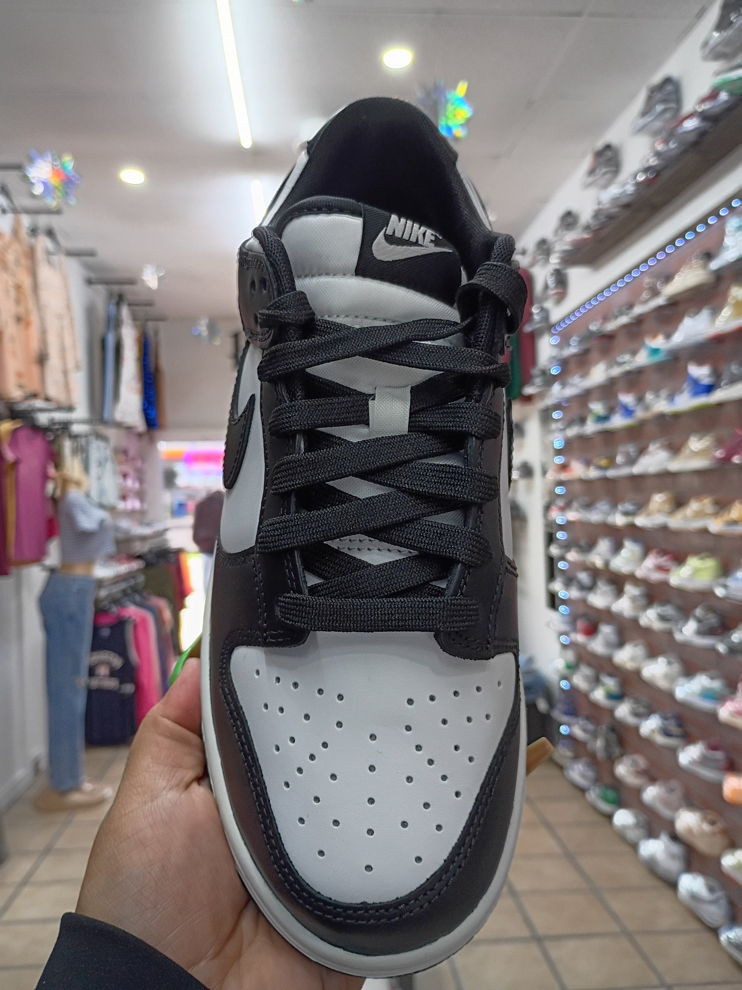 Nike Dunk Low Retro