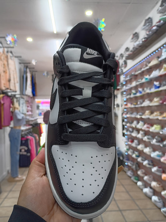 Nike Dunk Low Retro