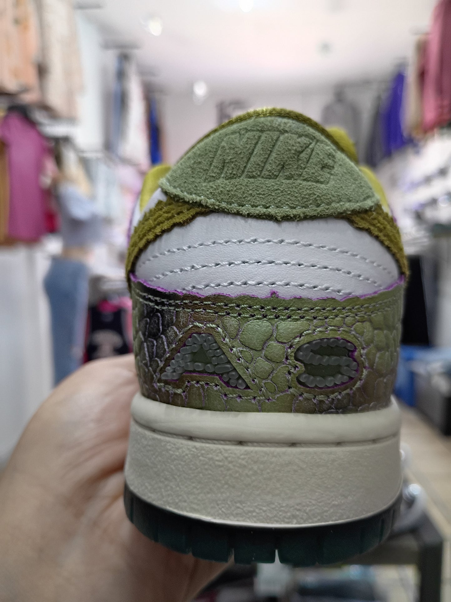 Nike SB Dunk Low