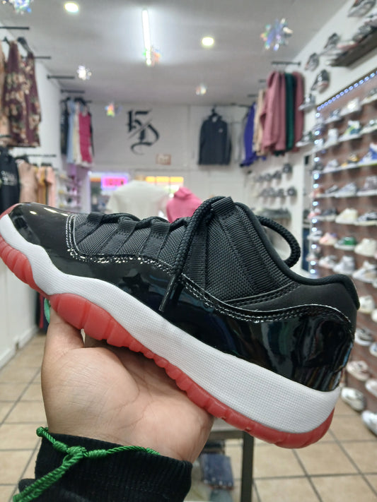 Air Jordan 11 Retro Low